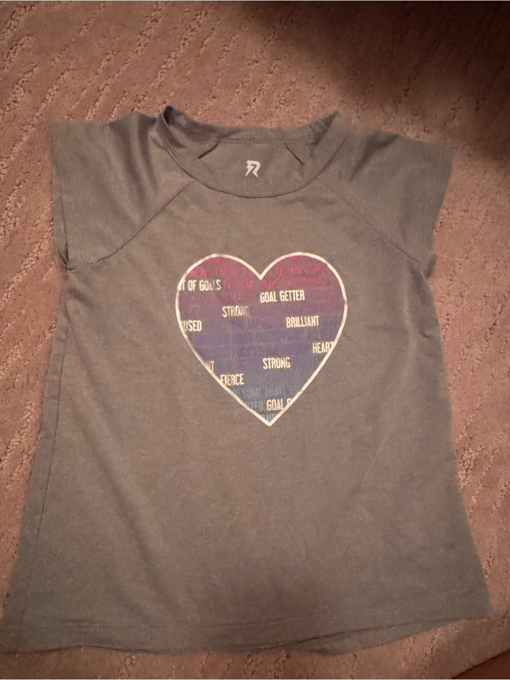 Girls Gray Short Sleeve Heart Graphic Tee